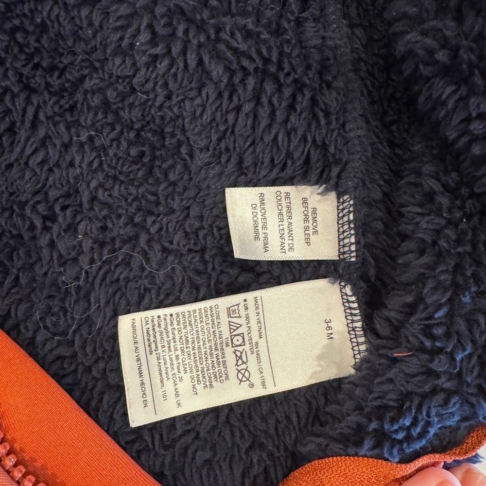 Old Navy 3-6 month Cozy Blue and Navy Kids One Piece - Picture 6 of 8